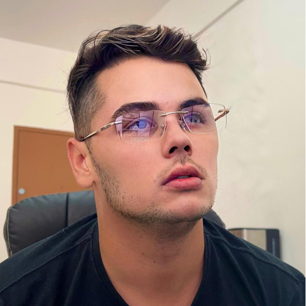 Armação de Óculos Retangular Balgriff Parafusada Dourada